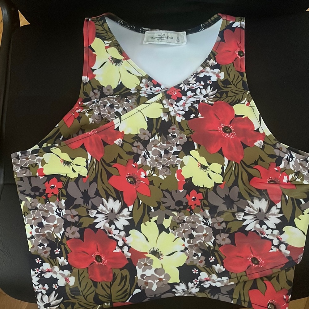 Flower crop top